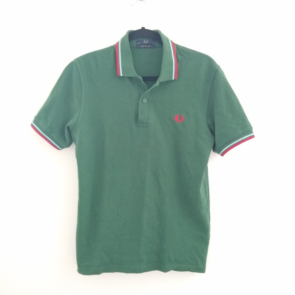 Fred Perry green red colored medium pique polo